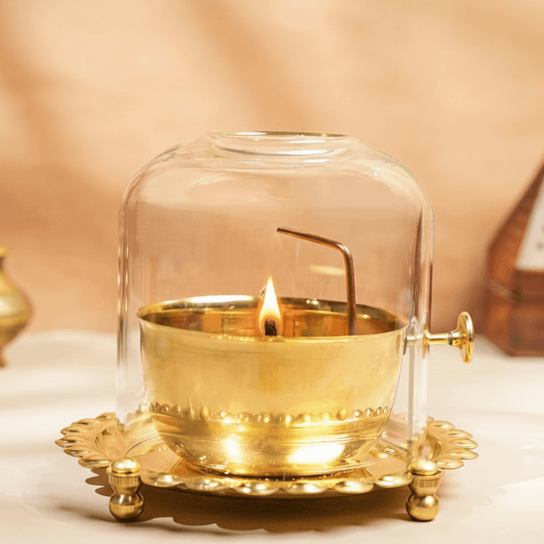Akhand Diya with Adjustable Batti for Pooja (6 inches), Large Size Brass Diya with Wick Lifting Screw Lever & Borosilicate Glass Cover for Home Decoration , Puja & Gifting (250ml , 48 Hour)