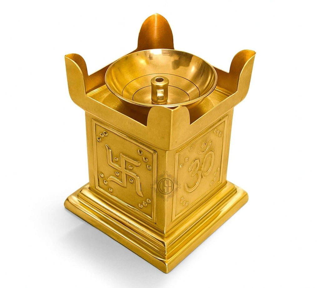 Brass Diya for Puja Pure Tulsi Deepak Oil Lamp for Diwali, Pooja Room, Home Temple Decoration Item